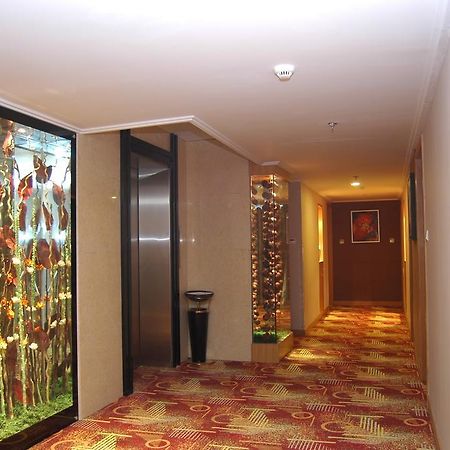 Yiwu Kasion Pushang Hotel エクステリア 写真