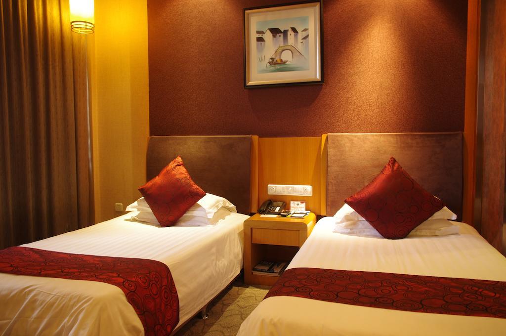 Yiwu Kasion Pushang Hotel エクステリア 写真